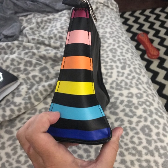 Victoria’s Secret make up bag - Picture 3 of 4